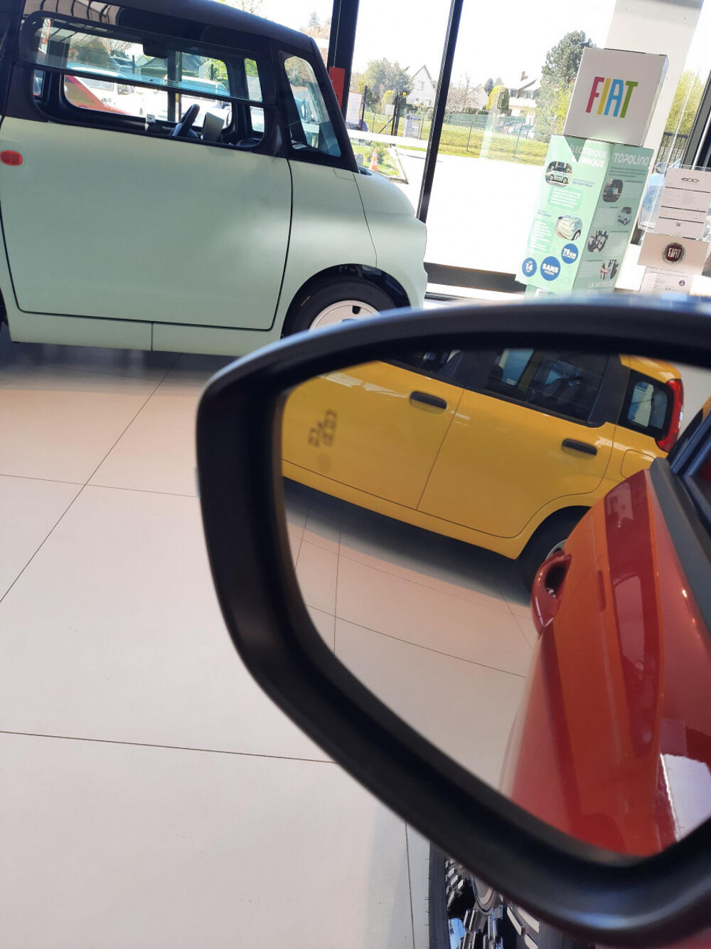 Fiat 600 1.2 Hybrid 100 DCT6 Pack Confort & Style 2024 occasion 76360 Barentin