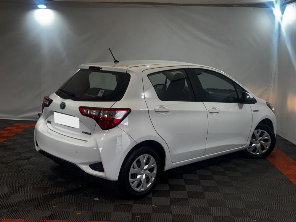 Yaris 1.5 Hybride 100h France Business 2020 occasion 91580 &Eacute;tr&eacute;chy