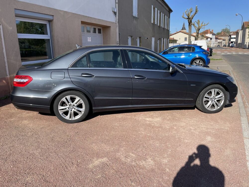 Classe E E 350 CDI Avantgarde Ex&eacute;c Auto BlueTEC 2011 occasion 42640 Saint-Germain-Lespinasse
