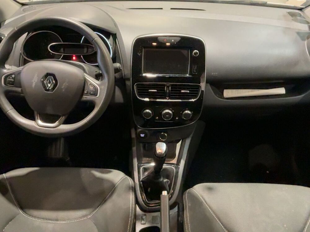 Clio IV G&eacute;n&eacute;ration TCe 90 - 19 sans plomb 95 5 portes (d&eacute;c. 2019) ( 2020 occasion 35210 Ch&acirc;tillon-en-Vendelais