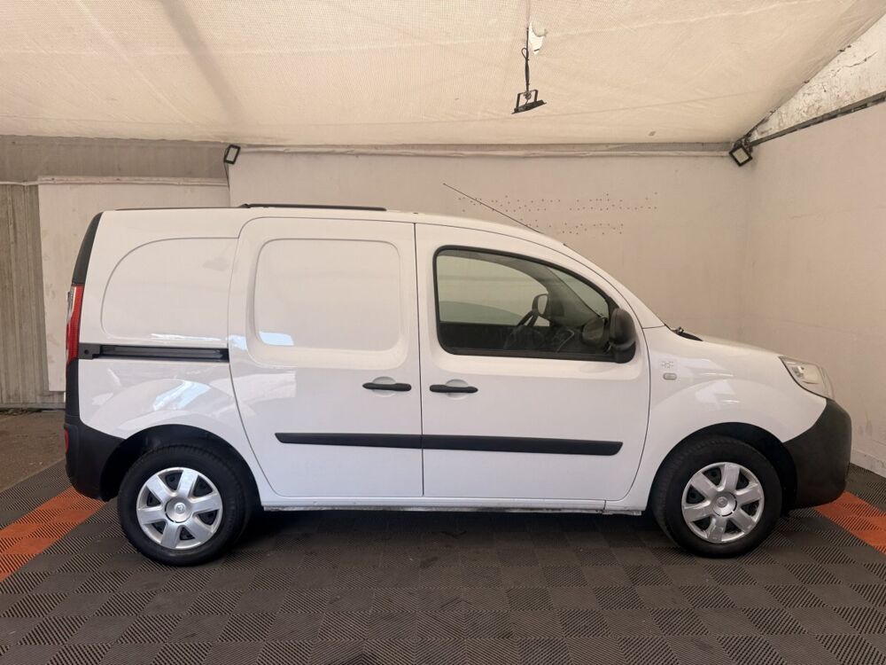 Jumpy Confort Energy dCi 75 E6 2016 occasion 91580 &Eacute;tr&eacute;chy