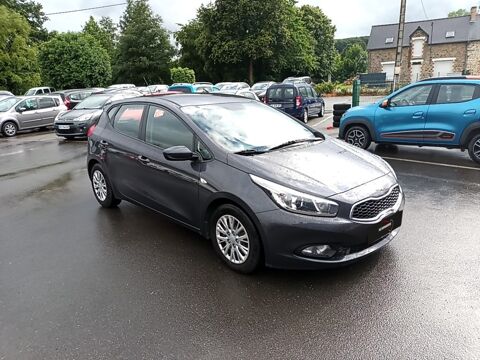 Pro cee d ii 1,4 Diesel CRDi 90 ch BVM 6 Motion 2014 occasion 35210 Ch&acirc;tillon-en-Vendelais