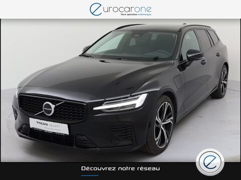 Volvo V60 PHEV T8 Ultra Dark 455 Bowers Wilkins Toit ouvrant Ventil&eacute;s 2025 occasion Lyon 69007