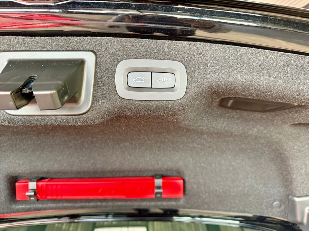 S90 D4 AdBlue 190 Geartronic 8 Inscription 2020 occasion 63360 Gerzat