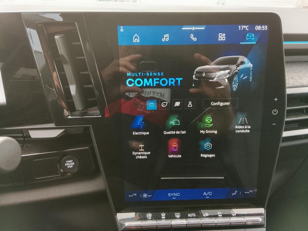 Rafale Techno E-Tech full hybrid 200 2025 occasion 42240 Unieux