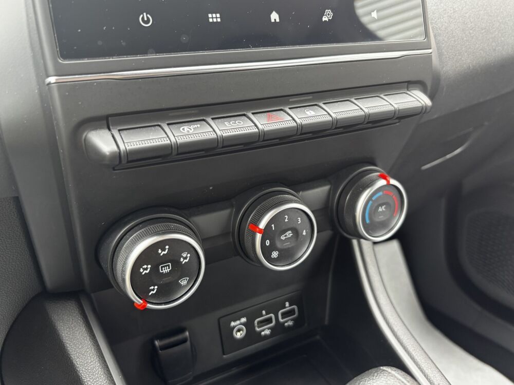 Captur Business Blue dCi 115 EDC DISTRIBUTION OK 2020 occasion 86440 Mign&eacute;-Auxances