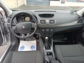 M&eacute;gane Expression 1.6 16v 2009 occasion 35210 Ch&acirc;tillon-en-Vendelais