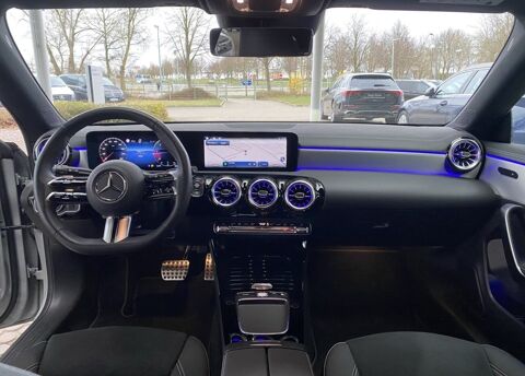 Classe CLA CLA 200 d Amg Line 150 Gris Alpin Attelage Autres disponible 2025 occasion 69007 Lyon