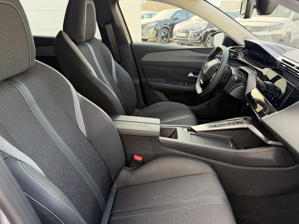 308 SW Hybrid 145 e-DCS6 ALLURE 2025 occasion 69330 Meyzieu
