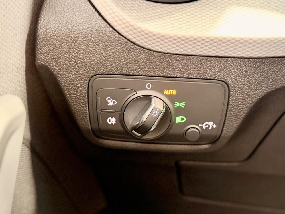 Q2 35 TFSI 150 S Tronic S Line 2026 occasion 63360 Gerzat