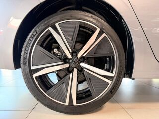 308 Hybrid 145 e-DCS6 GT 2025 occasion 63360 Gerzat