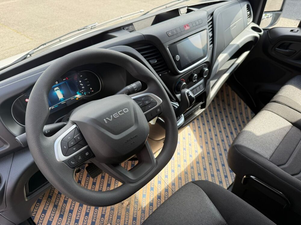 Jumpy 2.3 35S16 V12 Himatic BVA 2026 occasion 91580 &Eacute;tr&eacute;chy