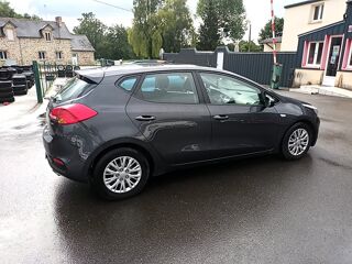 Pro cee d ii 1,4 Diesel CRDi 90 ch BVM 6 Motion 2014 occasion 35210 Ch&acirc;tillon-en-Vendelais