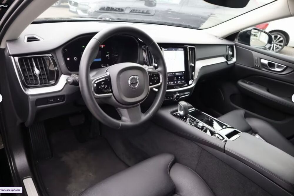 V60 Recharge T6 398 ch Plus Dark - Attelage - Autres mod&egrave;les dis 2023 occasion 69007 Lyon