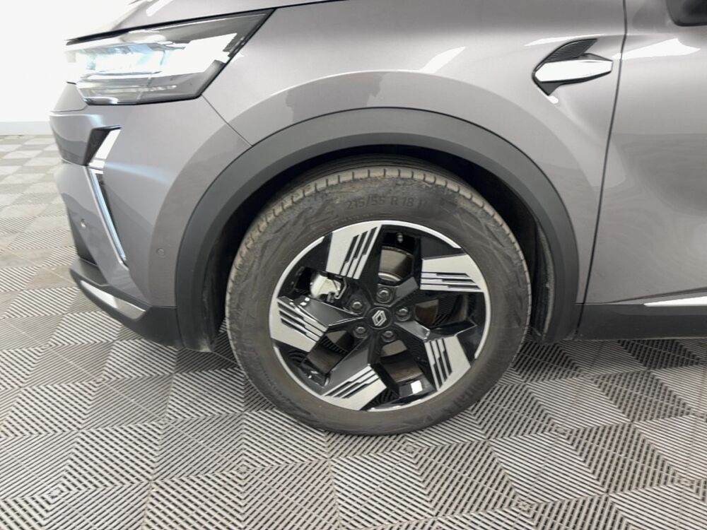 Symbioz techno E-Tech full hybrid 145 2024 occasion 86500 Montmorillon