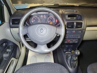 Clio Expression 1.5 dCi 65 2003 occasion 93600 Aulnay-sous-Bois