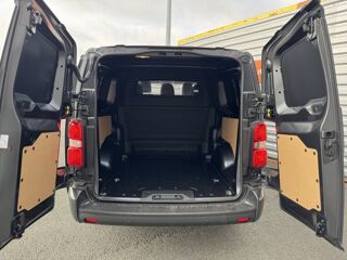 Jumpy XL Diesel 180 ch Automatique Cab Appro 10KMS 2portes lateral 2026 occasion 86440 Mign&eacute;-Auxances