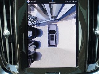 V60 PHEV T8 AWD Ultra Dark 455 ch Bowers Wilkins S. Ventil&eacute;s Aut 2025 occasion 69007 Lyon