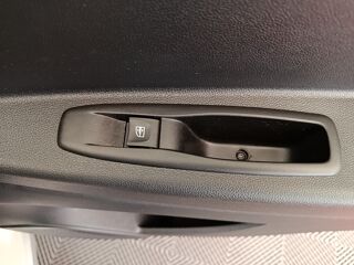 Captur Zen TCe 90 - 18 2018 occasion 91580 &Eacute;tr&eacute;chy