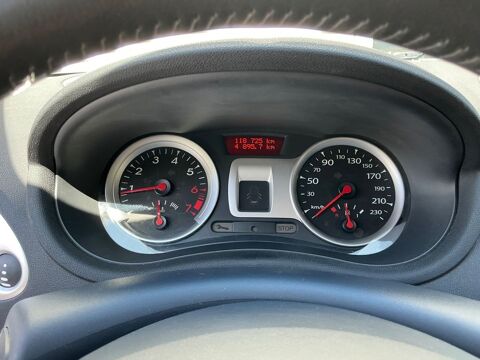 Clio Expression Clim 1.2 TCE 100 Eco2 2010 occasion 35210 Ch&acirc;tillon-en-Vendelais