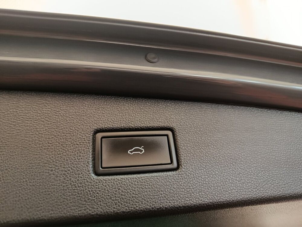 Tiguan 1.4 eHybrid 245 DSG6 R-Line 2021 occasion 91580 &Eacute;tr&eacute;chy