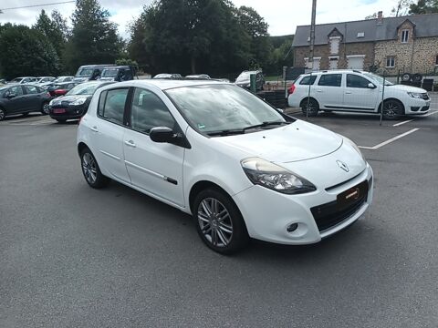 Clio Dynamique TomTom 1.2 TCE 100 Eco2 2011 occasion 35210 Ch&acirc;tillon-en-Vendelais
