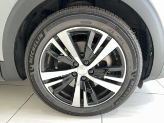 3008 1.6 HYBRID4 300 E-EAT8 GT 2023 occasion 63300 Thiers
