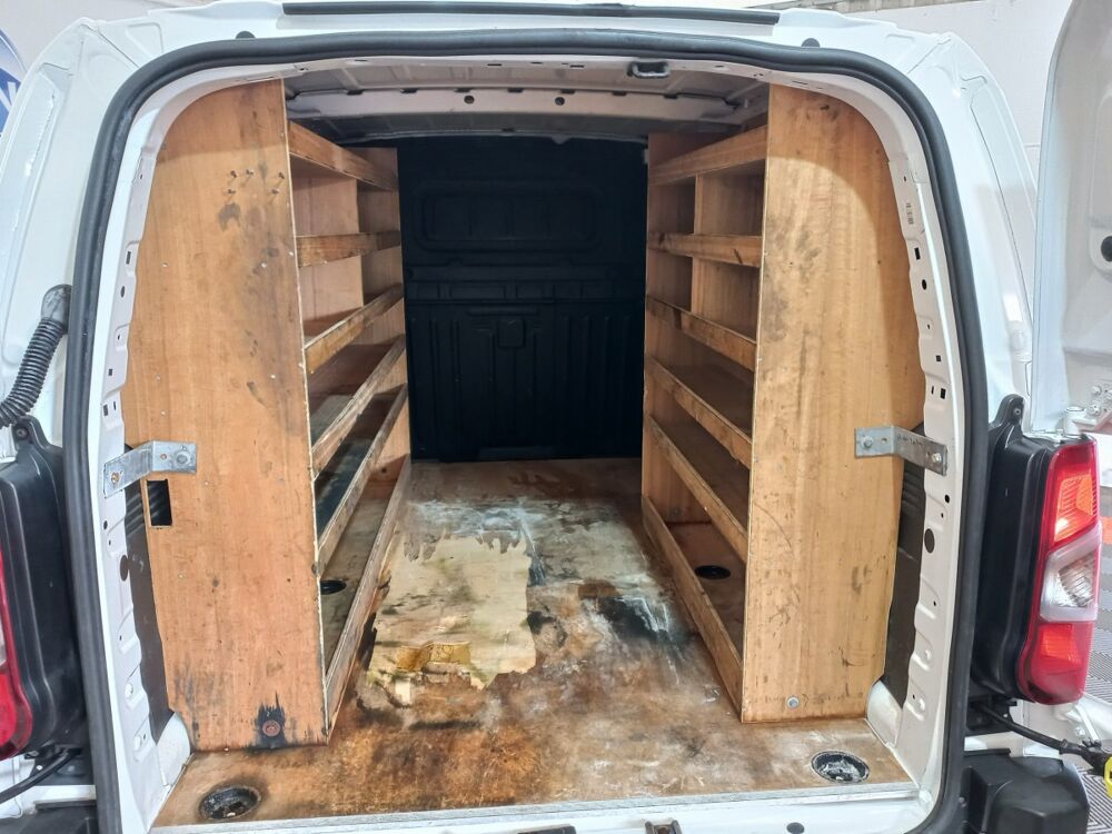 Jumpy BLUEHDI 100 S&S LONG 950KG PREMIUM 2021 occasion 91580 &Eacute;tr&eacute;chy