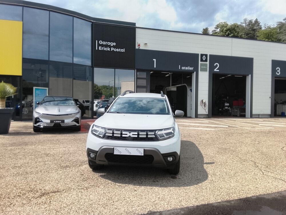 Duster Journey+ ECO-G 100 4x2 + Pack camera 360 2023 occasion 42240 Unieux