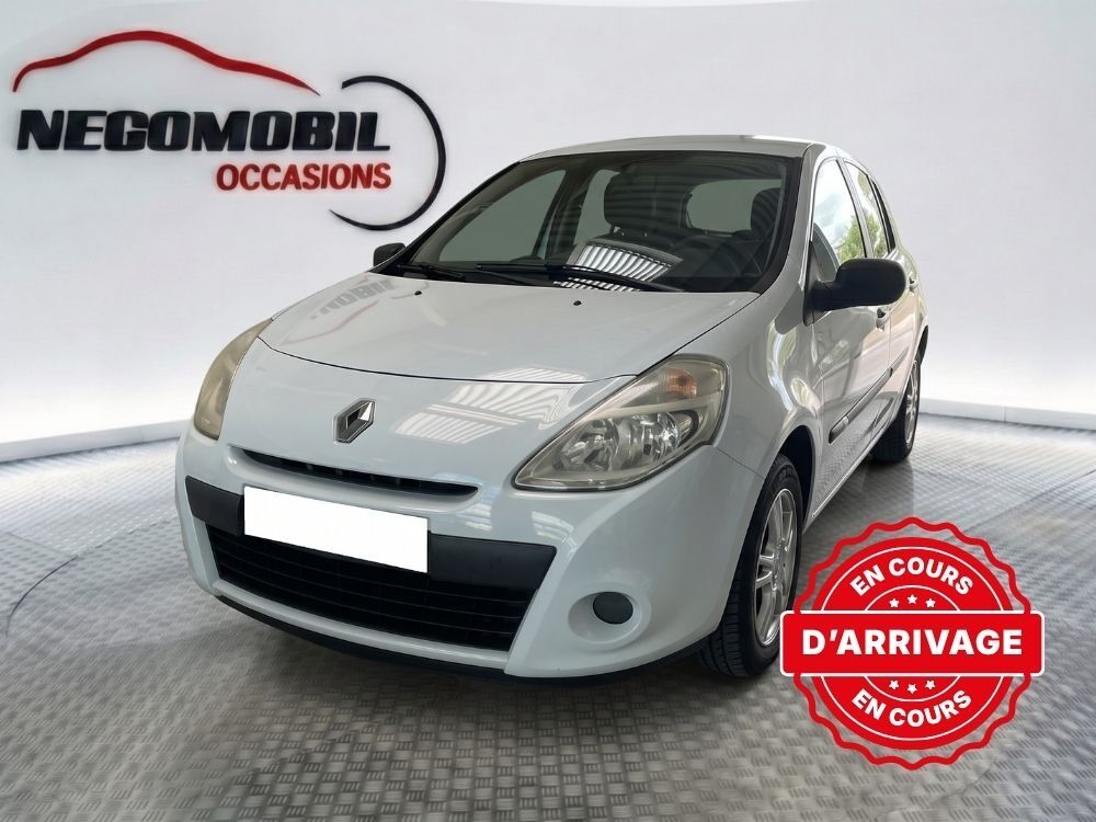 Clio 20 ans 1.5 dCi 70 Eco2 2010 occasion 35210 Ch&acirc;tillon-en-Vendelais