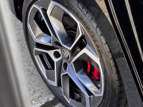 Octavia 2.0 TSI RS 245 Matrix LED DCC HUD Pack RS Autres mod&egrave;les dis 2022 occasion 69007 Lyon