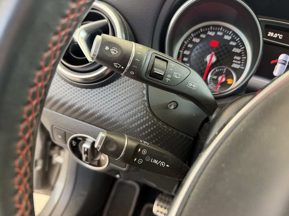 Classe A A 180 d Fascination AMG 2017 occasion 53210 Soulg&eacute;-sur-Ouette