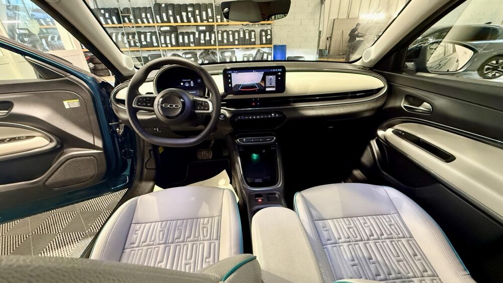 Fiat 600 T-Gen 3 1.2 Hybrid 110 DCT6 La Prima 2025 occasion 30220 Aigues-Mortes