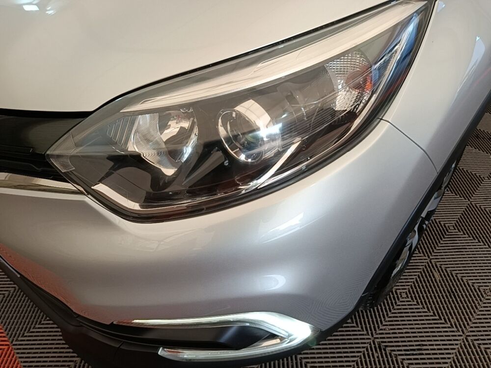 Captur Zen TCe 90 - 18 2018 occasion 91580 &Eacute;tr&eacute;chy