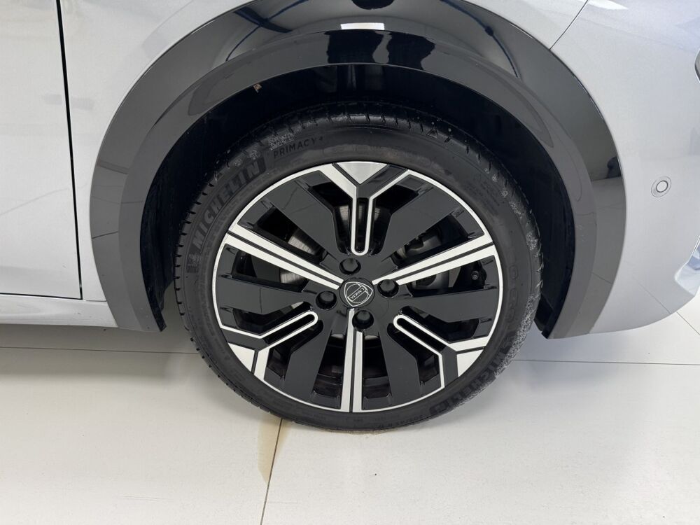 Ypsilon 1.2 Ibrida 100ch eDCT6 LX 2025 occasion 76360 Barentin