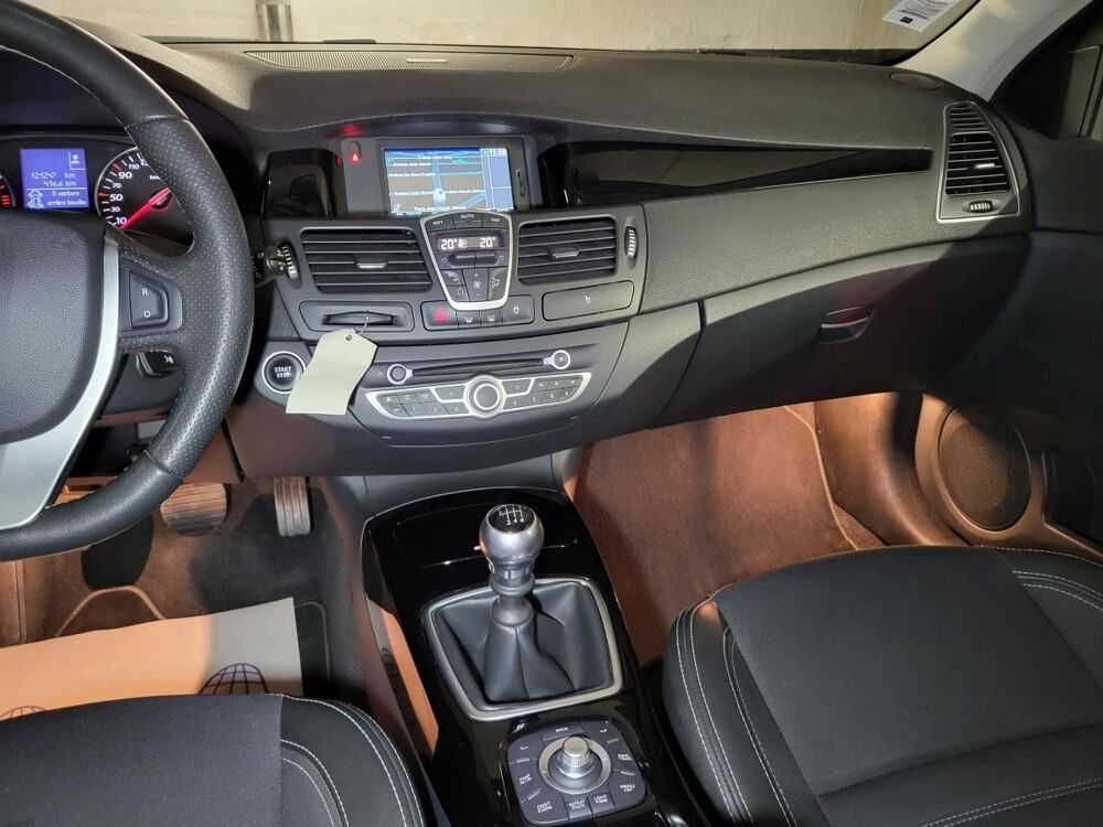 Laguna Bose 1.5 dCi 110 Fap Eco2 2011 occasion 93600 Aulnay-sous-Bois