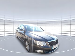 Superb Praha 2.0 TDI 140 2008 occasion 61170 Montchevrel