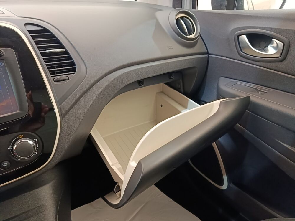 Captur Zen TCe 90 - 18 2018 occasion 91580 &Eacute;tr&eacute;chy
