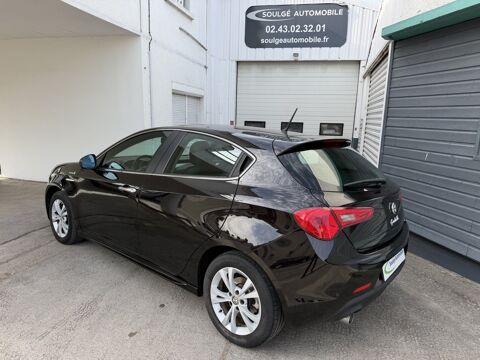 Giulietta 1.6 JTDM 105ch  PREMIERE MAIN  2012 occasion 53210 Soulg&eacute;-sur-Ouette