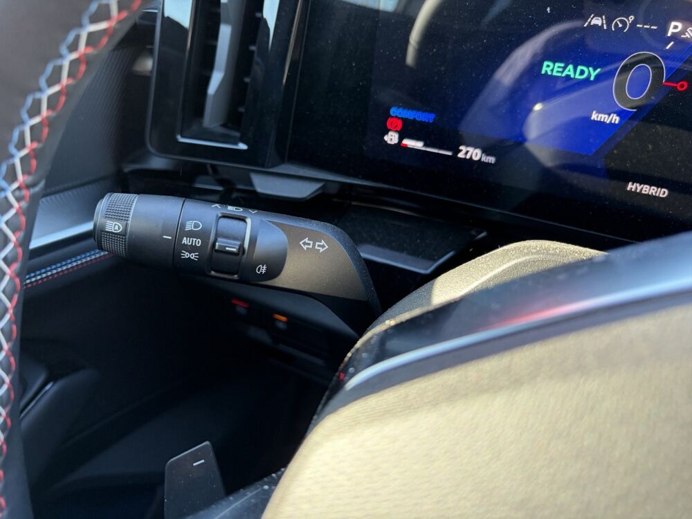Rafale Atelier Alpine hybrid E-Tech 4x4 300 26 2026 occasion 38370 Saint-Clair-du-Rh&ocirc;ne