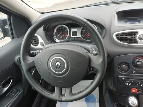 Clio Expression Clim 1.2 TCE 100 Eco2 2010 occasion 35210 Ch&acirc;tillon-en-Vendelais