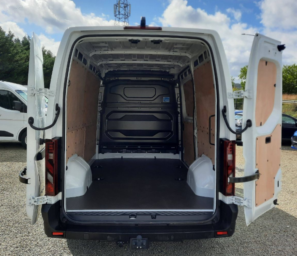 Jumpy FG L2H2 3T3 TR advance dCi 130 - 26 2026 occasion 63360 Gerzat