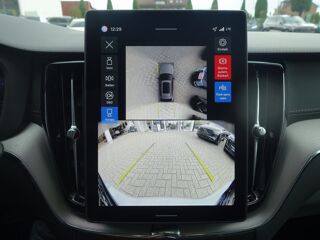 XC60 T8 AWD Ultra Black Edition 455 Facelift Bowers W. Attelage A 2025 occasion 69007 Lyon