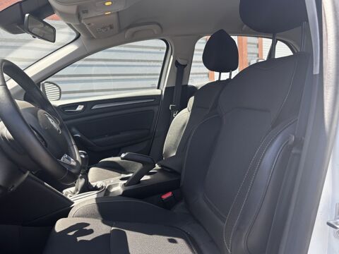 Megane IV Business Blue dCi 115 -21N 2022 occasion 86440 Mign&eacute;-Auxances