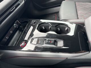 A5 e-hybrid quattro S Line 367 Attelage Tech Plus Cam&eacute;ra 360&deg; A 2025 occasion 69007 Lyon