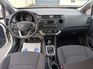 Rio 1.1 CRDI 75ch ISG Active 2014 occasion 35210 Ch&acirc;tillon-en-Vendelais