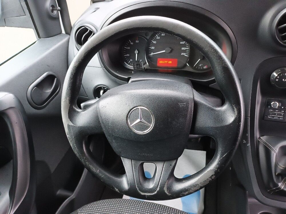 Citan fourgon 1.5 109 CDI 90 COMPACT 2013 occasion 35210 Ch&acirc;tillon-en-Vendelais