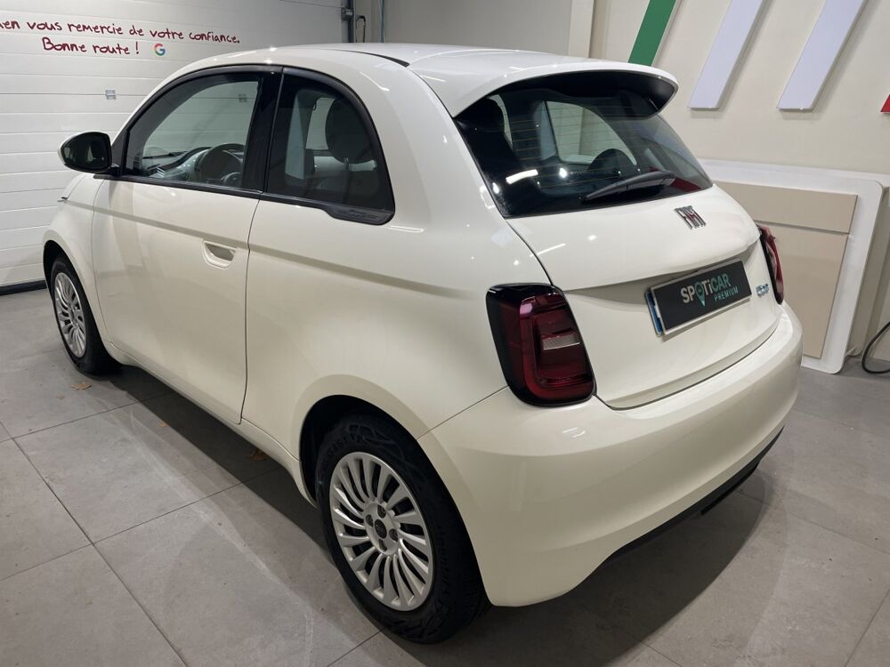 500 24kWh 2023 occasion 76360 Barentin