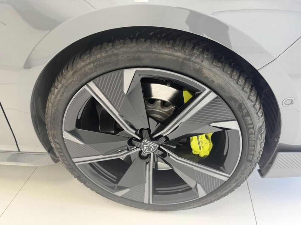 508 SW HYBRID4 360 E-EAT8 PSE 2023 occasion 76360 Barentin