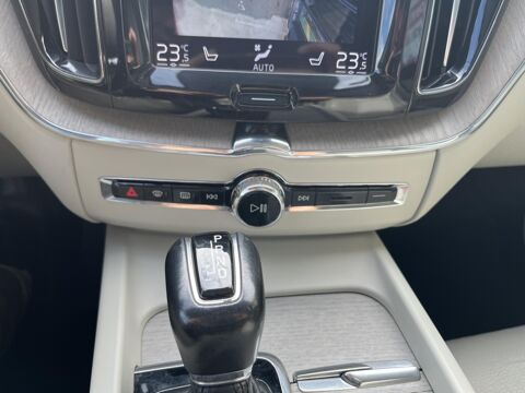 XC60 D4 AWD AdBlue 190 GrTro 8 Inscrip Luxe 2018 occasion 44150 Saint-G&eacute;r&eacute;on